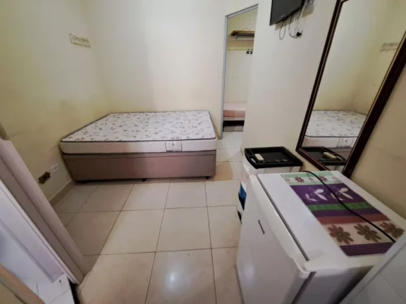 Imagem PITANGUEIRAS- UMA QUADRA DO MAR , GARAGEM NO PRÉDIO, APARTAMENTO ESPETACULAR.