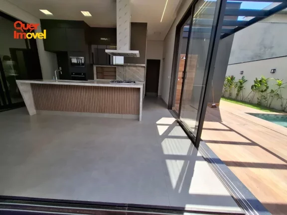 Imagem Casa em Condomínio de Luxo na Vila do Golf em Ribeirão Preto-SP: 4 Quartos, 2 Suítes, 2 Salas, 4 Banheiros, 200m².