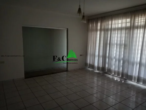 Imagem Casa para Locação em Limeira, Vila Cristóvam, 3 dormitórios, 3 banheiros, 1 vaga