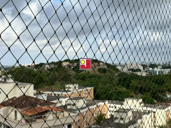 Imagem Vendo 2Q + depd, Estr Pau Ferro, alto, sol nascente, vista panorâmica, repleto armários, portaria 24 h, churrasq, salão festas, 1 vg,escolas proximas
