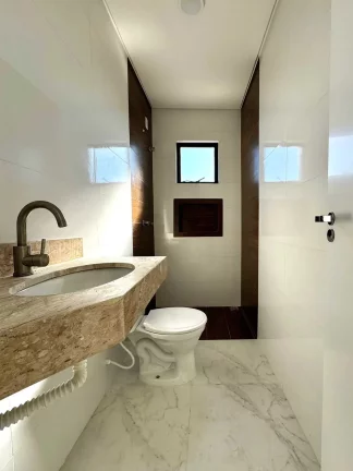 Imagem Cobertura Duplex com 3 dormitórios sendo 1 suíte e 2 vagas no bairro Bom Jesus -São José dos Pinhais