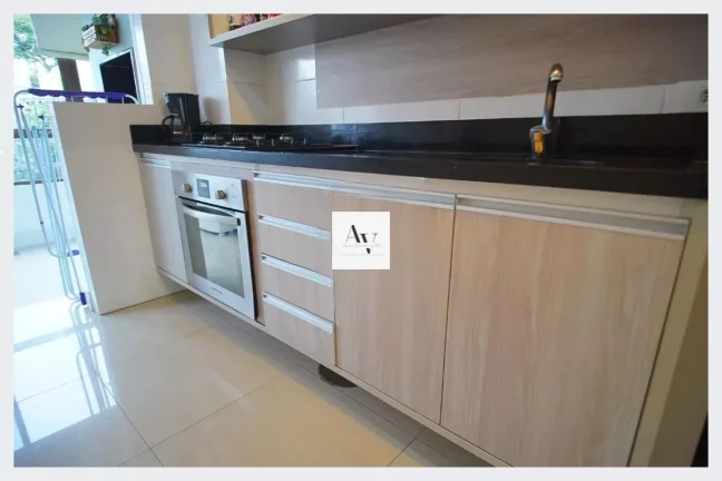 Imagem Apartamento à venda no bairro Petrópolis - Porto Alegre/RS