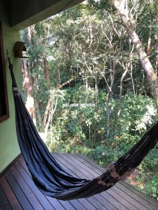 Imagem Casa à venda na Praia do Estaleiro em Balneário Camboriú.