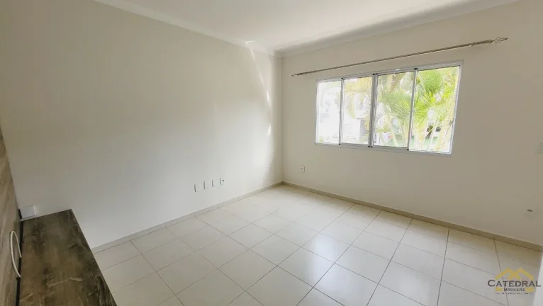 Imagem Sobrado em condomínio a venda, Bairro Medeiros. Jundiaí. São Paulo.
