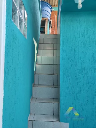 Imagem SANTO ANDRÉ Sobrado 260 metros, 2 dormitórios, 3 vagas, ótima localização excelente valor !!!