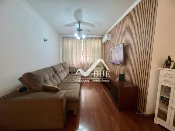 Imagem Ótimo Apartamento 2 dormitórios mais dependência na quadra da praia Aparecida em Santos