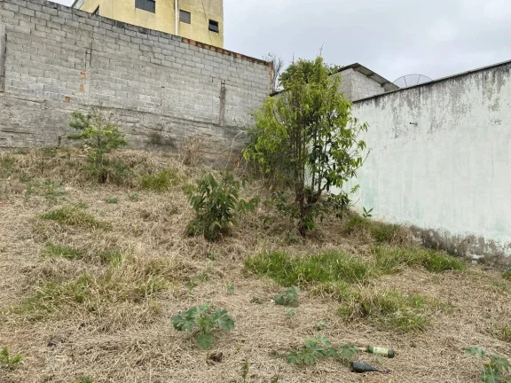 Imagem Lote 200 m2 de Esquina à Venda com escritura no Bairro Nova Cidade – Barbacena