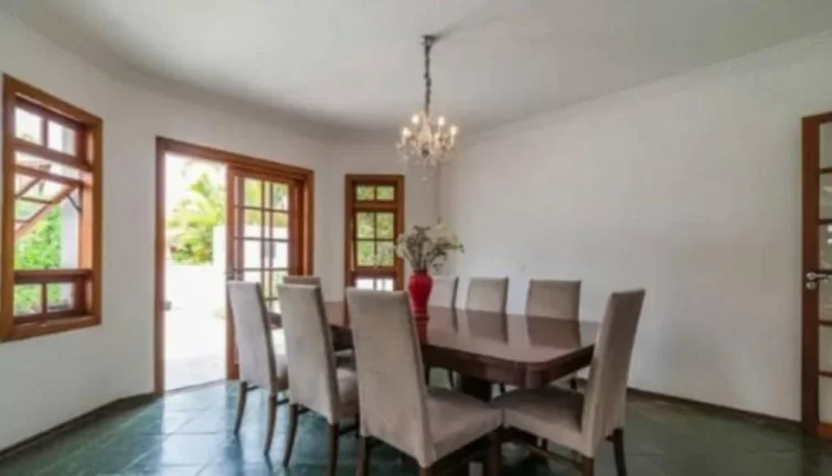 Imagem Casa em Alphaville - 407m²
