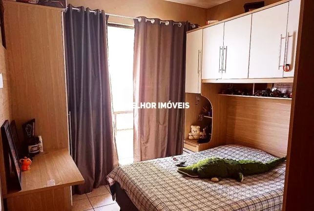 Imagem Cobertura Duplex à Venda Semi Mobiliado com 04 Dormitórios sendo 01 Suíte com Sacada, Terraço e sacada com Churrasqueira a Carvão, localizada no Centro em Balneário Camboriú - SC