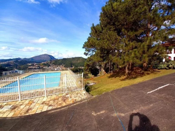 Imagem Casa para Venda em Teresópolis / RJ no bairro Iucas