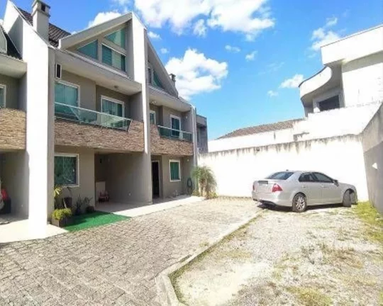 Imagem Sobrado em condomínio, 03 quartos, 02 vagas no Atuba/Tingui em Curitiba PR