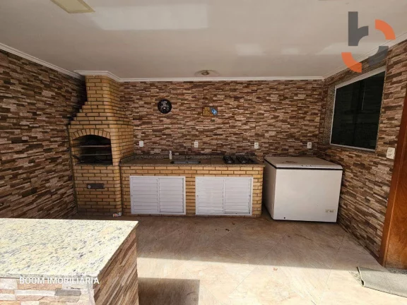 Imagem Casa com 5 dormitórios à venda, 218 m² por R$ 750.000,00 - Califórnia - Nova Iguaçu/RJ