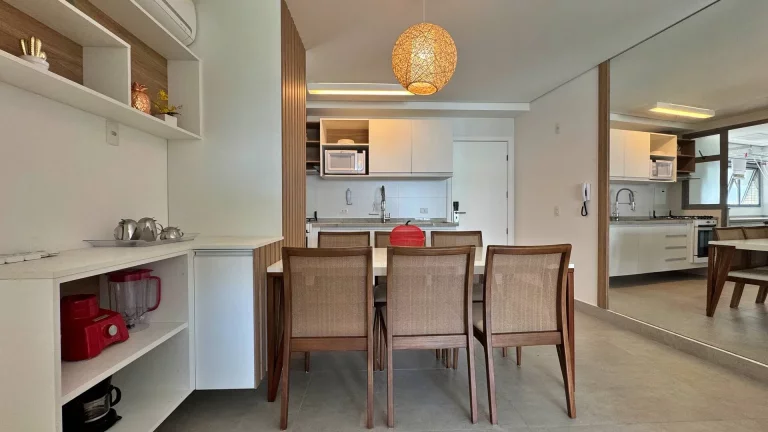 Imagem Apartamento com 2 dormitórios à venda, 87 m por R$ 3.500.000,00 - Riviera