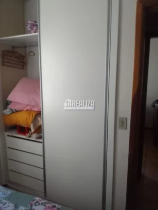 Imagem Apartamento de 3 dormitórios no Condomínio Residencial Jardim Europa, no bairro Parque do Mirante, em Uberaba - Imperdível!