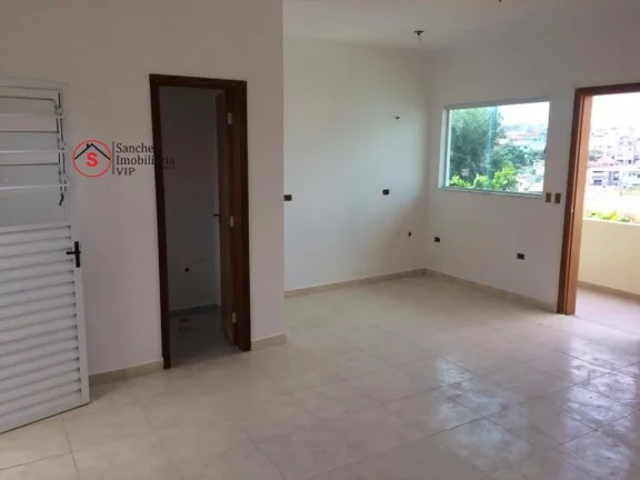 Imagem Excelente oportunidade à Venda, studio com 40 m , banheiro e quintal com Área de serviço nos fundos. Ótima localização com rua tranquila.