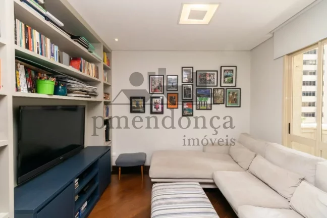 Imagem Apartamento em Perdizes com 4 quartos (3 sui­tes) e 3 vagas, 143m².