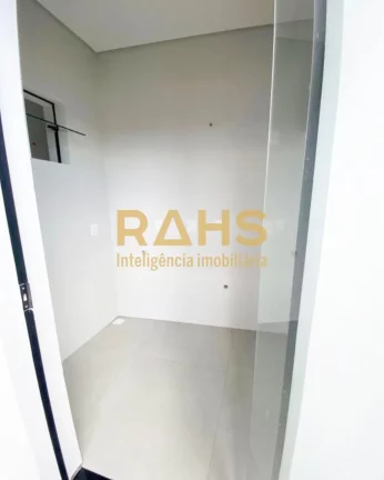 Imagem Sobrado Geminado de alto padrão, no bairro Saguaçú, pronto para morar com 160,52m² privativos. E...