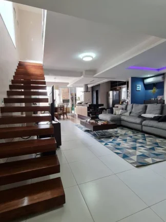 Imagem Casa Sobrado, 4 dormitórios ( 3 suítes). 3 vagas, Altos da Serra VI, Urbanova - Sjc.