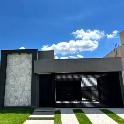 Casa Terrea No Jardins Bolonha Com Lazer Completo