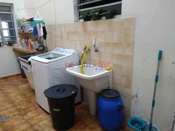 Imagem Oportunidade - Amplo Sobrado à Venda em São Bernardo do Campo no bairro Alto Industrial.
