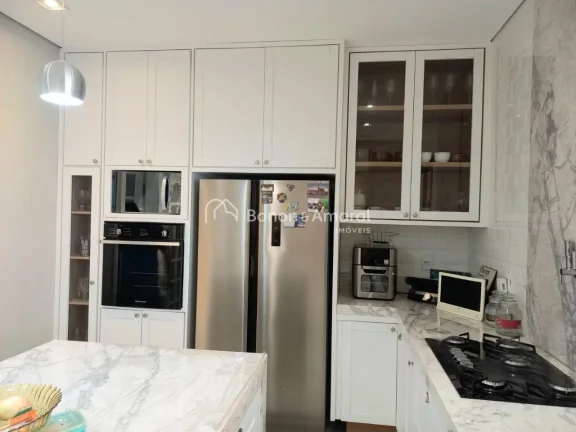 Imagem Esta elegante residência está à venda no condomínio Mont?Alcino, destacando-se por sua sofistica...