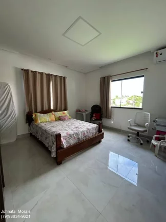 Imagem Casa à venda no Condomínio Reserva Aimoré - Amplo espaço, 3 quartos e estacionamento para visitantes