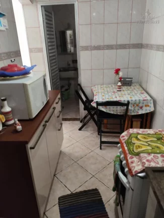 Imagem Apartamento Térreo com Ótima Localização – Canto do Forte, Praia Grande-SP