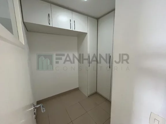Imagem Venha conhecer e se encantar com este magnífico apartamento localizado na Ed. Lindenberg Melo Alves. Com uma ampla área de 3