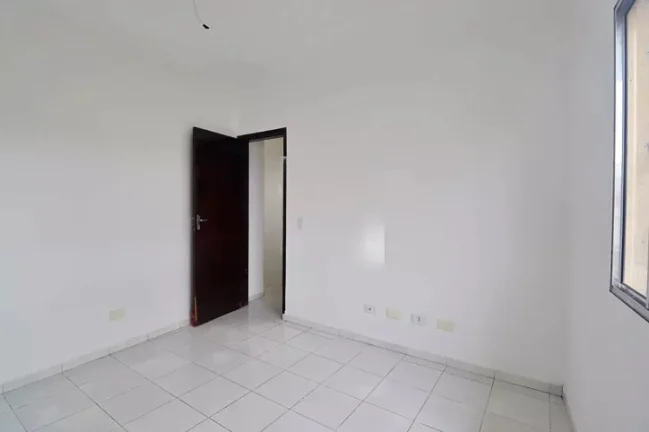 Imagem "Cansado de se apertar em um apê minúsculo e caro?"