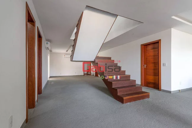 Imagem Casa com 6 dormitórios à venda, 400 m² por R$ 3.150.000 - Village de Búzios - Armação dos Búzios/RJ