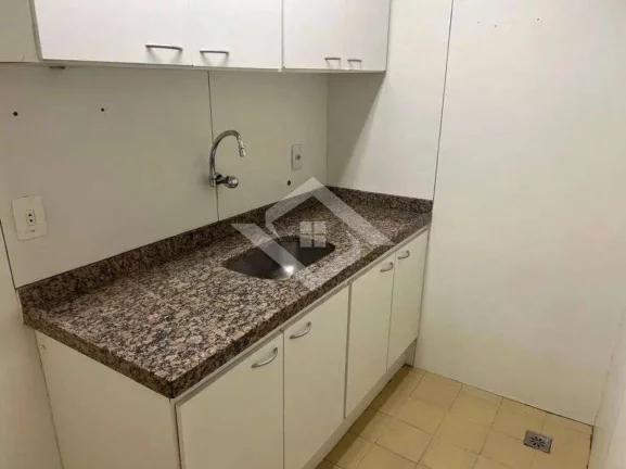 Imagem Excelente Andar Corporativo 195m² com Ar Central – Localização Privilegiada
