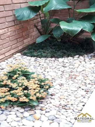 Imagem Casa à Venda com 241m² por R$ 990.000,00 - Vila Vianelo - Jundiaí/SP