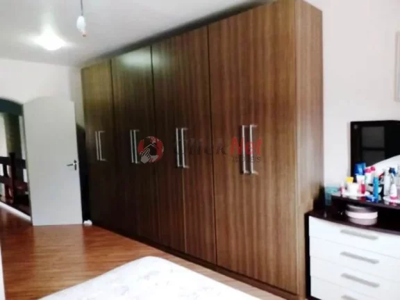 Imagem Excelente Sobrado para Venda no Jardim Las Vegas em Santo André