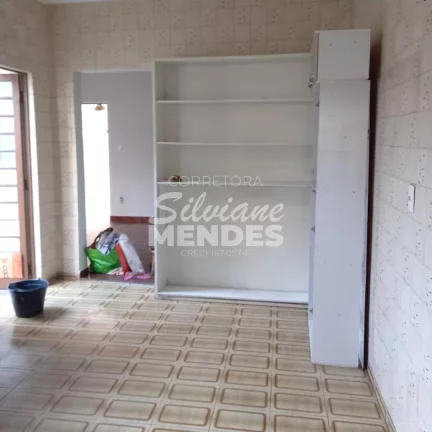 Imagem Excelente ponto comercial com loja, casa 2 dorms, quintal e edícula