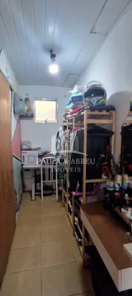 Imagem São 5 Casas 250m², 3 de 3 Cômodos e 2 de 2 Cômodos, 1 Vaga, Perto da Padaria da Globo no Jardim Zaíra, Mauá-SP