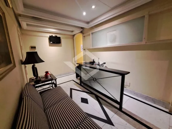 Imagem OPORTUNIDADE! SALA COMERCIAL BARRA TRADE I