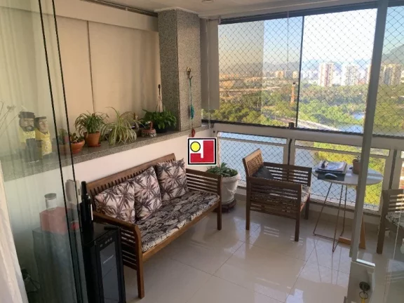 Imagem Vendo 3Q(1S), super decorado, lindíssimo, alto, nascente, vista panorâmica, clean, porcelanato, 2vg, ônibus, clube, tênis, ginásio, squash, skate,