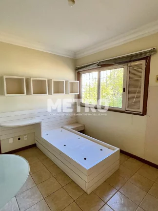 Imagem Casa, São José, 3 quartos, Gourmet com churrasqueira piscina, Garagem 06 carros