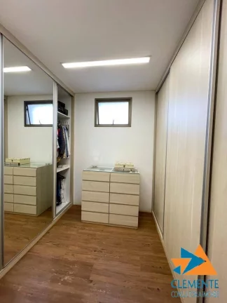 Imagem Linda casa Residencial Flores - Alphaville