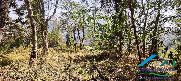 Imagem Terreno à venda no Bairro dos Venâncios, junto à Pedra do Barnabé