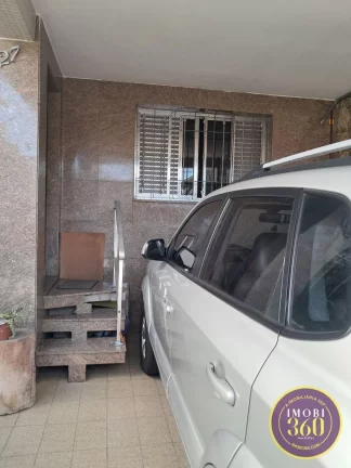 Imagem Casa com 04 dormitórios e com 02 vagas de garagem na Vila Mafra