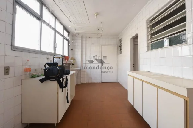 Imagem Apartamento venda na Rua Sergipe com 3 quartos (1 suíte) e 2 vagas, 220m2.