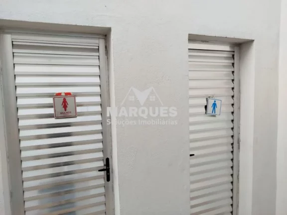 Imagem Terreno de 301m² com Salão Versátil no Jardim das Figueiras