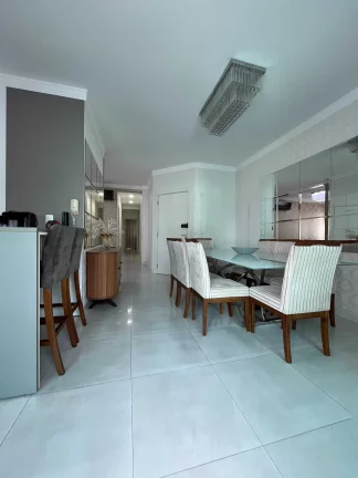 Imagem Apartamento com 3 Suítes e 2 vagas na garagem em Itapema
