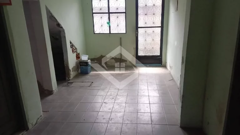 Imagem Investimento Ideal: Terreno com 3 Imóveis em Campo Grande