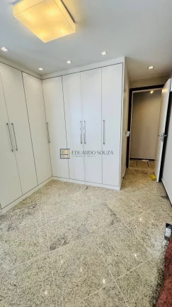 Imagem 3 quartos na quadra do do mar - Praia da Costa