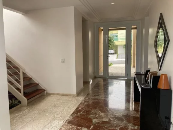 Imagem Sobrado com 4 dormitórios à venda, 431 m² por R$ 2.950.000,00 - Jardim Residencial Suzano - Suzano/SP