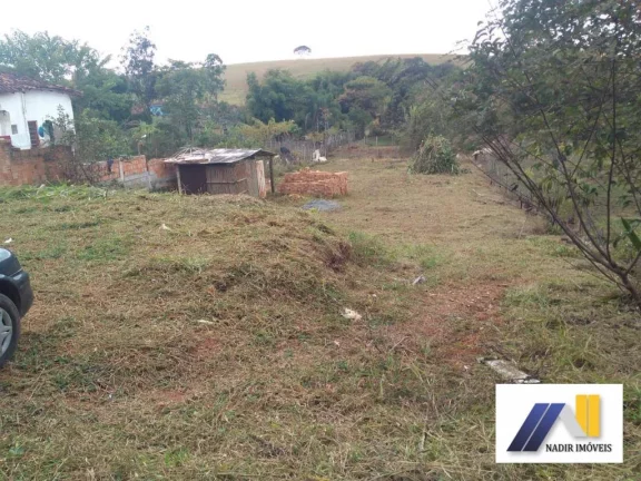Chácara à Venda, 1.000 m² em Cabritas - Pouso Alegre