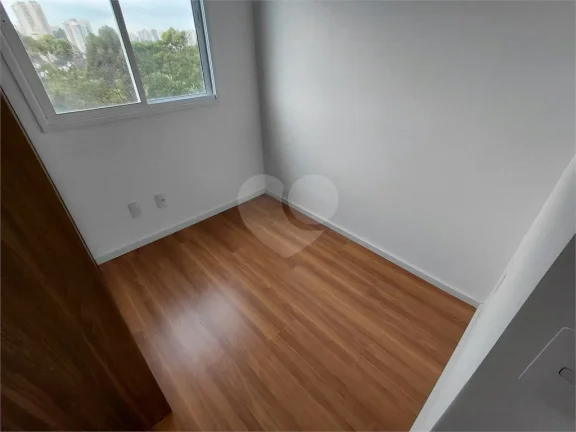 Imagem Apartamento à venda com 2 quartos no condomínio Plug Morumbi, São Paulo - SP