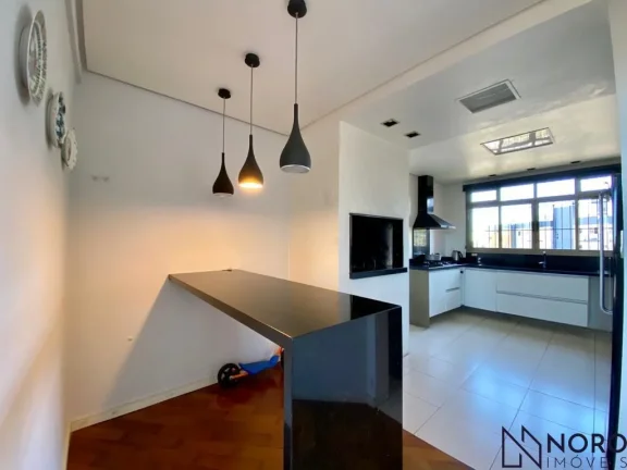 Imagem Vende-se Apartamento de Luxo - Andar Inteiro na Melhor Localização de Santa Mari